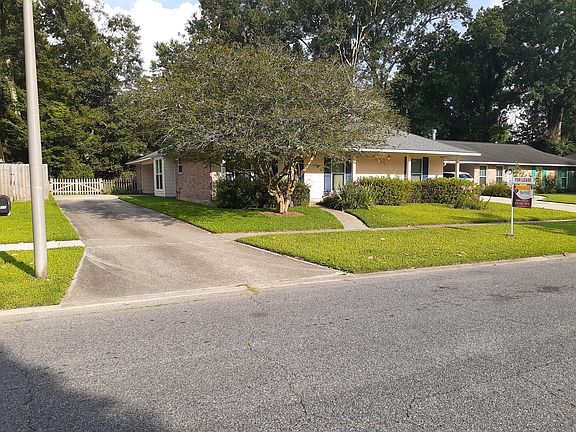 2nd image of 1310 Briarrose Dr