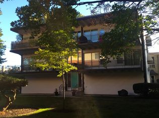 7446 Franklin St APT 1NW, Forest Park, IL 60130