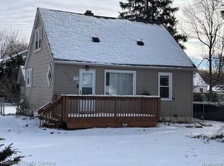 19816 Poinciana, Redford, MI 48240