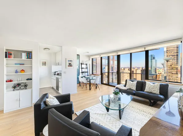 161 West 61st Street image 1 of 12