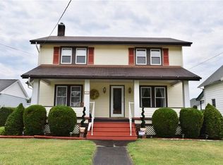 244 Elm St, Struthers, OH 44471