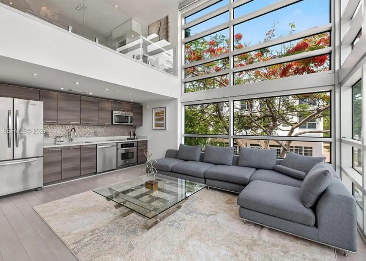 2 bed, 1096 sqft, $6,500 — Photo 3