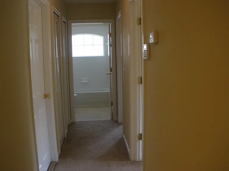 HallView to Bd2&3 &Bath