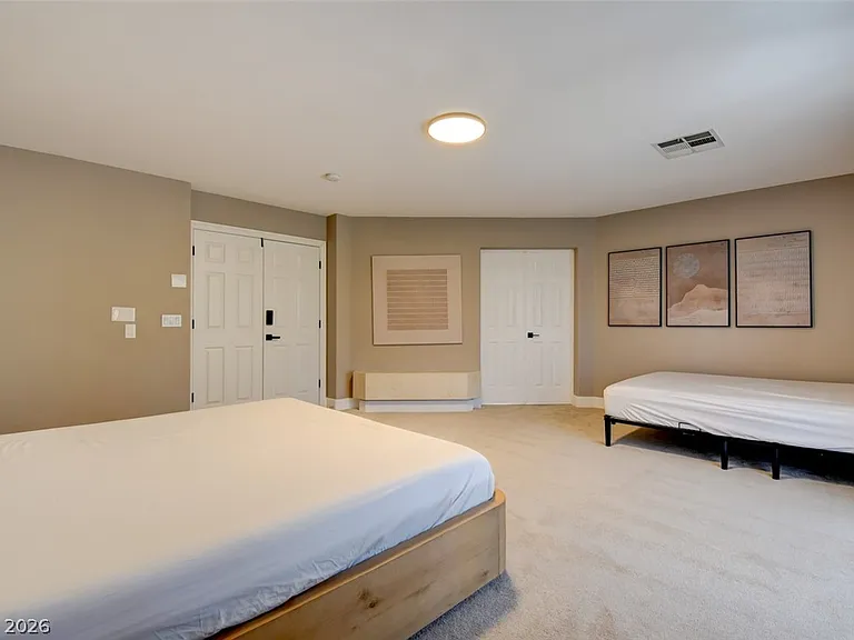 7686 Gossamer Wind St — Photo 36