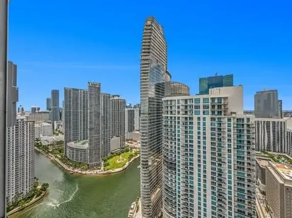 325 S Biscayne Boulevard #UPH-14, Miami, FL 33131