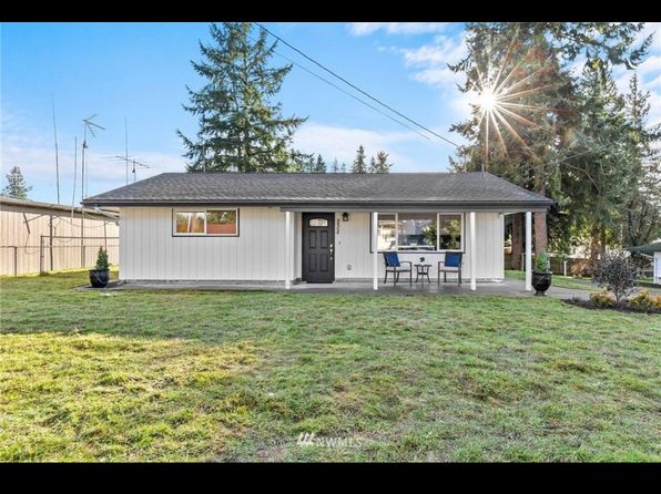 232 78th Pl SW