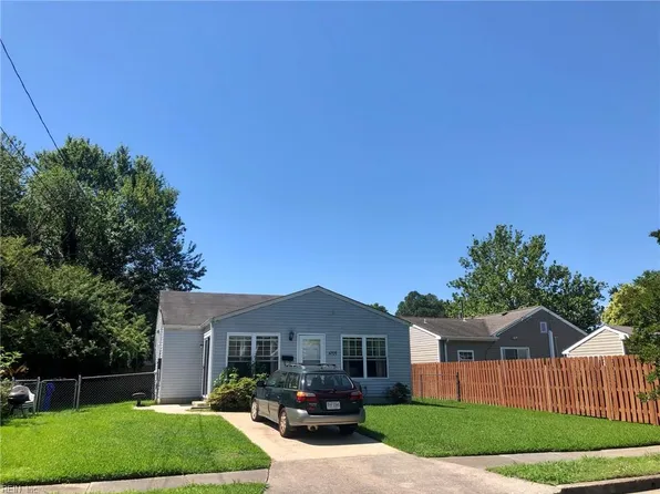 4709 Little John Dr, Norfolk, VA 23513