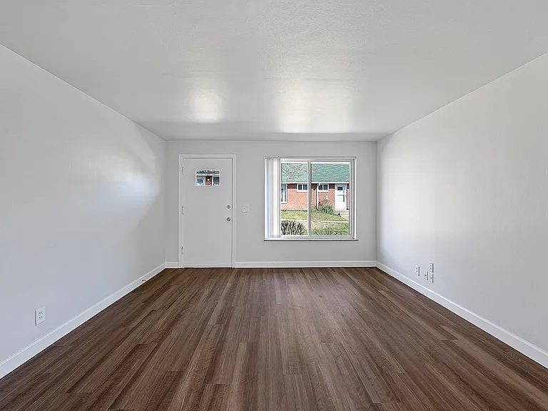 The Estates At Fernview — Photo 30