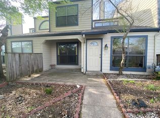 9007 E 60th Pl, Tulsa, OK 74145
