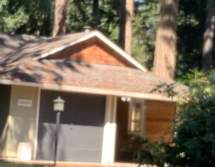 Custom Cedar Garage, Front Yard, Parking