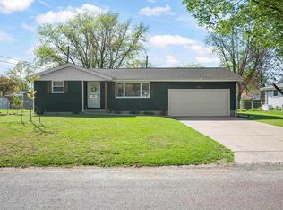 500 Whippoorwill Dr, Washington, IL