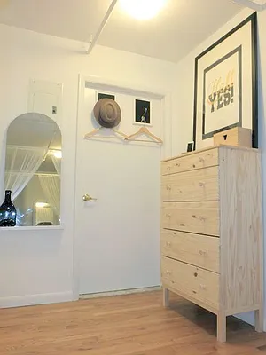 Rented by Compass | media 12