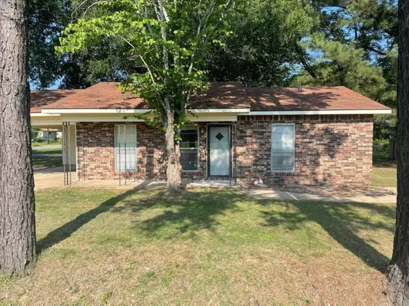 701 Avenue 4 NE, Atkins, AR 72823