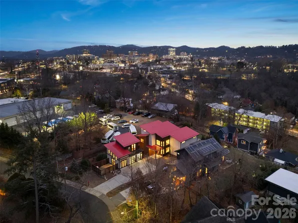 46 Park Ave N, Asheville, NC 28801