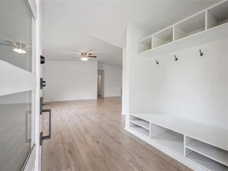1508 E Jean St — Photo 7