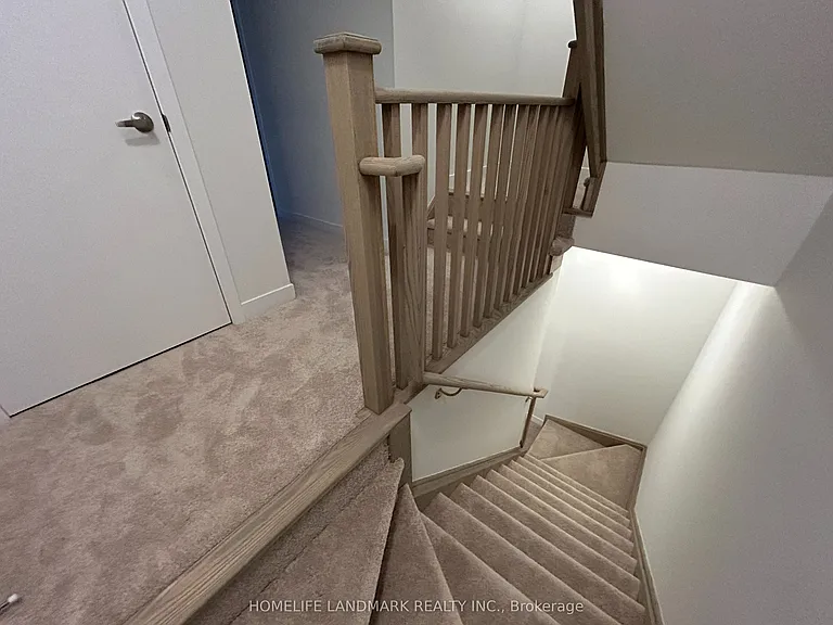 3425 Ridgeway Dr #1 — Photo 8