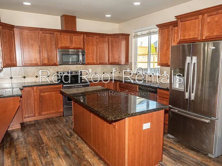 1441 Farina Loop SE — Photo 17