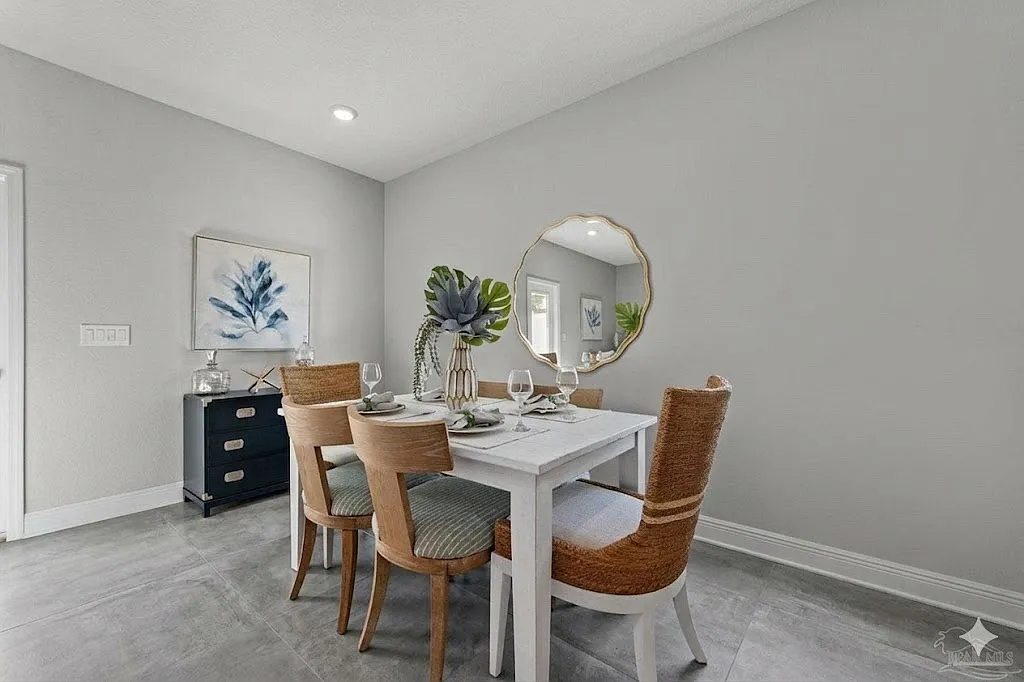 3 bed, 2.5 bath, 1540 sqft, $2,200 — Photo 4