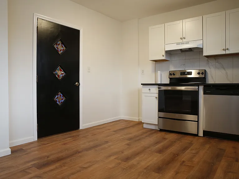 3374 Dawson St — Photo 4
