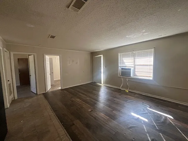 1665 Madden Ave #B — Photo 7
