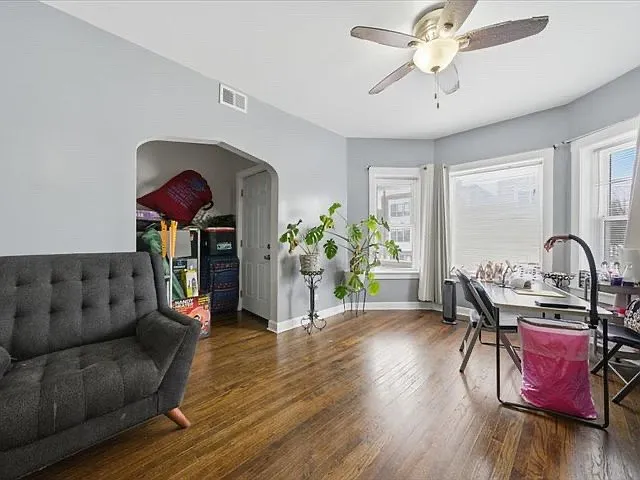 1059 N Central Park Ave #1