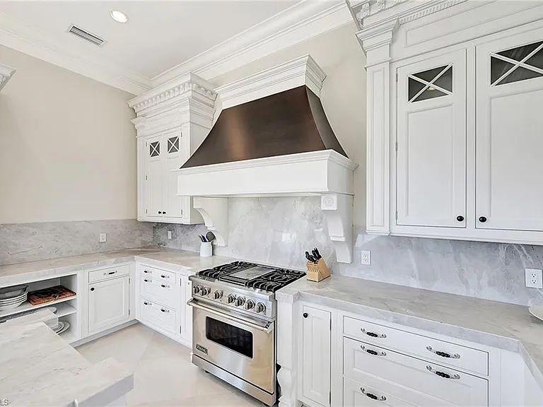 2052 Isla Vista Ln — Photo 16