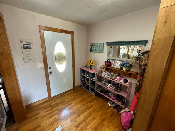 123 W Ash St, Kensington, KS 66951