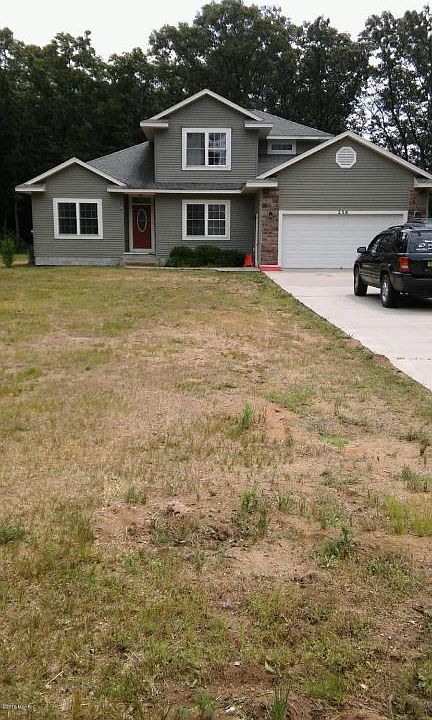 1st image of 256 E Towering Oaks Cir