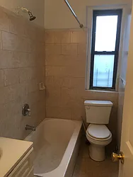 Rented by Roberto Guilbet, LREB