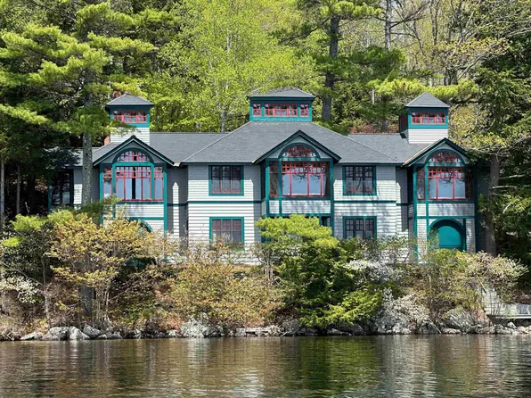 155 Pilothouse Road, New London, NH 03257