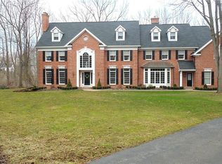 15 Merrycreek Xing, Pittsford, NY 14534