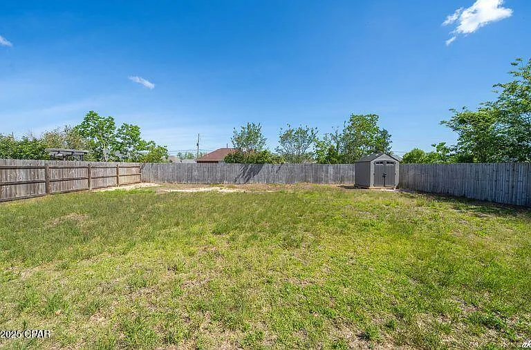 5409 Nicole Blvd — Photo 7