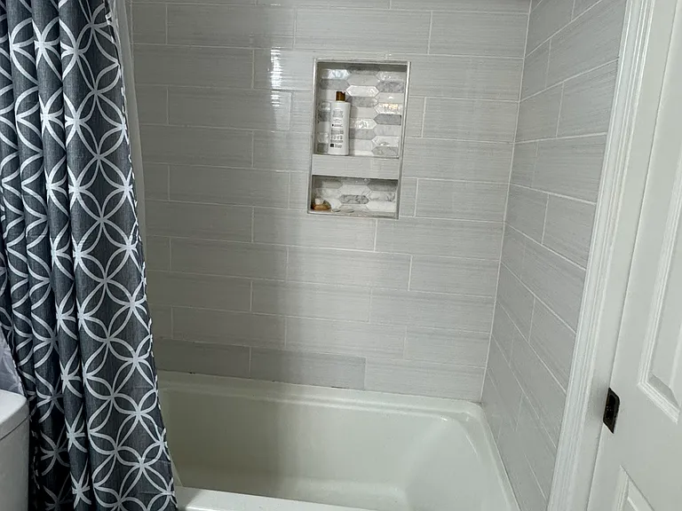 7801 Renaissance Ct — Photo 20