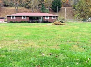 5301 Long Branch Rd, Barboursville, WV 25504