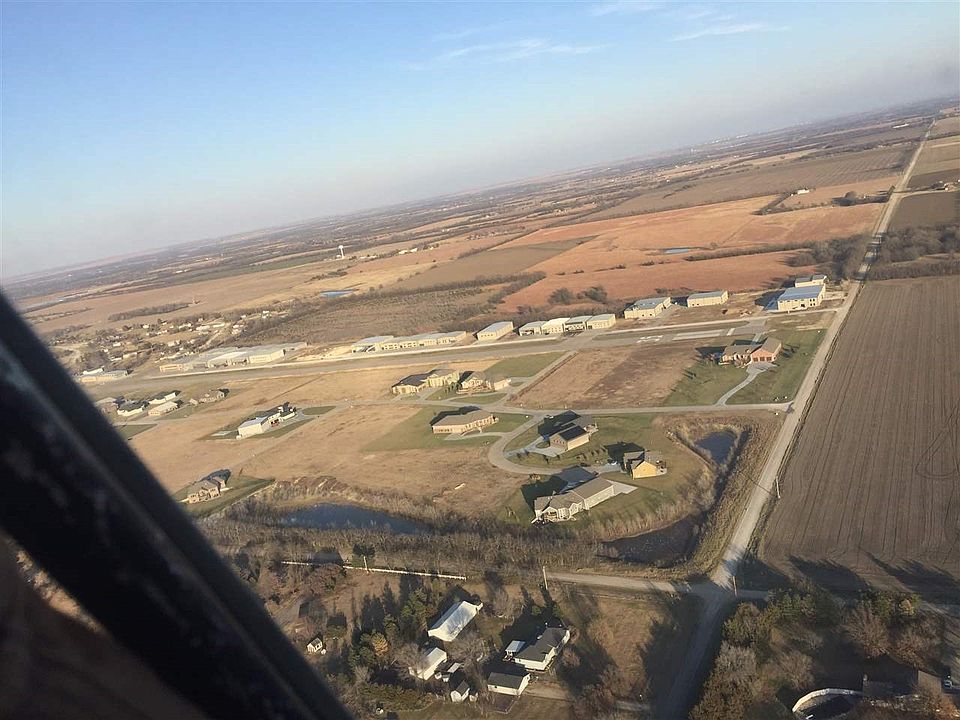 1st image of 735 W Clyde Cessna Cir