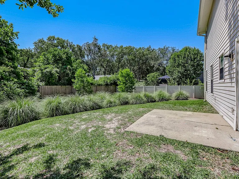 2406 Pirates Bay Dr — Photo 40