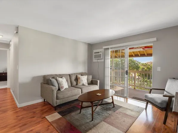 140 Uwapo Rd APT 2-203, Kihei, HI 96753