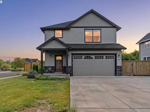 1810 Cedar Brook Dr, Eugene, OR 97402