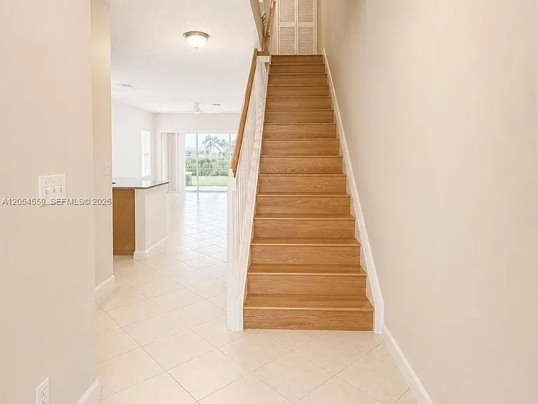 7337 Smithbrooke Dr — Photo 12