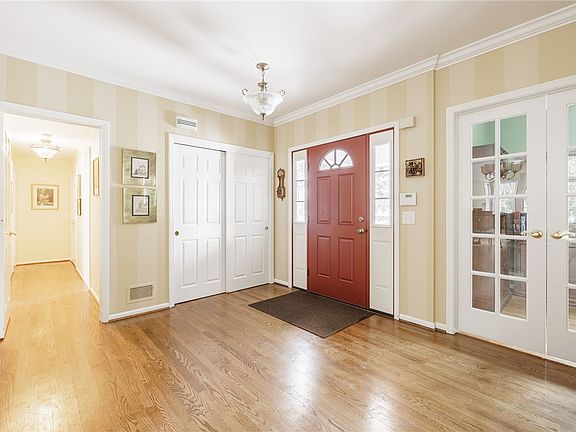 5th image of 3 Prospect Hill Rd