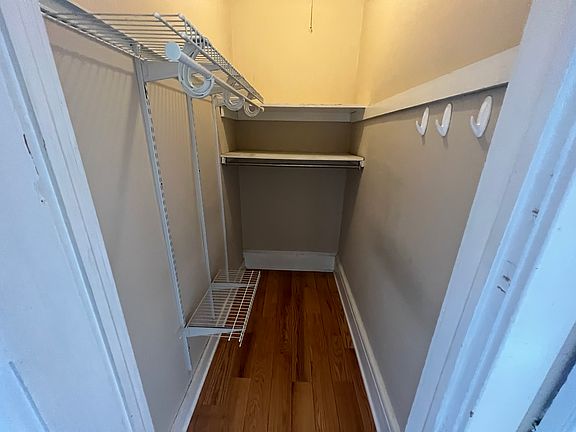 3rd image of 320 W Gay St #2B