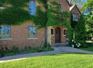 2002 Miller Rd, Flint, MI 48503