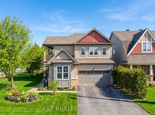 601 Rosehill Ave, Ottawa, ON K2S 0K3