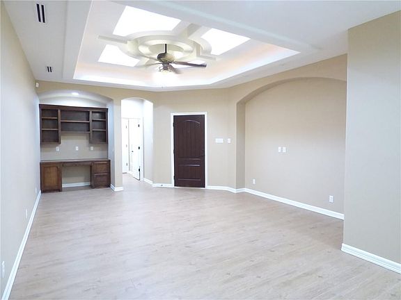 3rd image of 2508 Imperial Oaks Dr