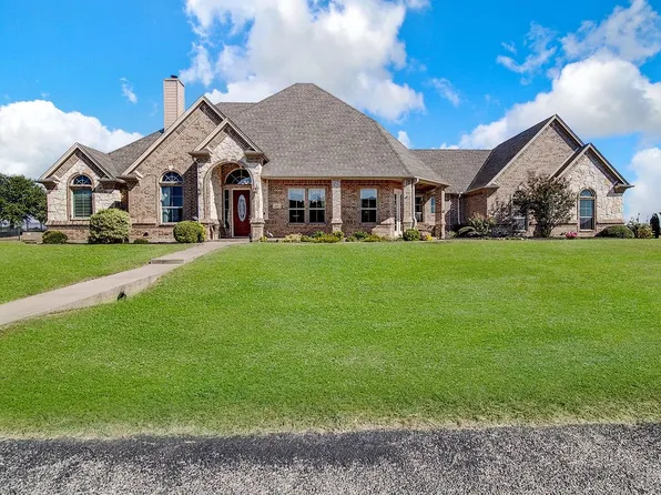117 Citation Dr, Cresson, TX 76035