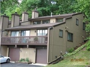 4 Mineola Rd, Fox Lake, IL 60020