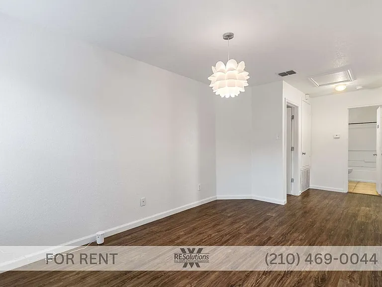 203 Shadbush St — Photo 11