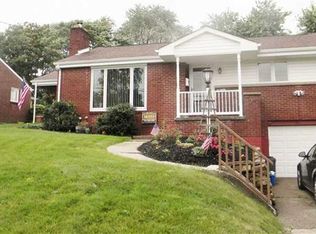 2573 Carl Ave, New Kensington, PA 15068