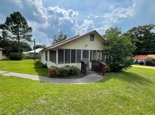 46 E 5th St, Mc Rae Helena, GA 31037