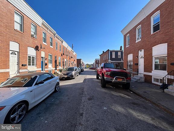 2nd image of 404 N Curley St